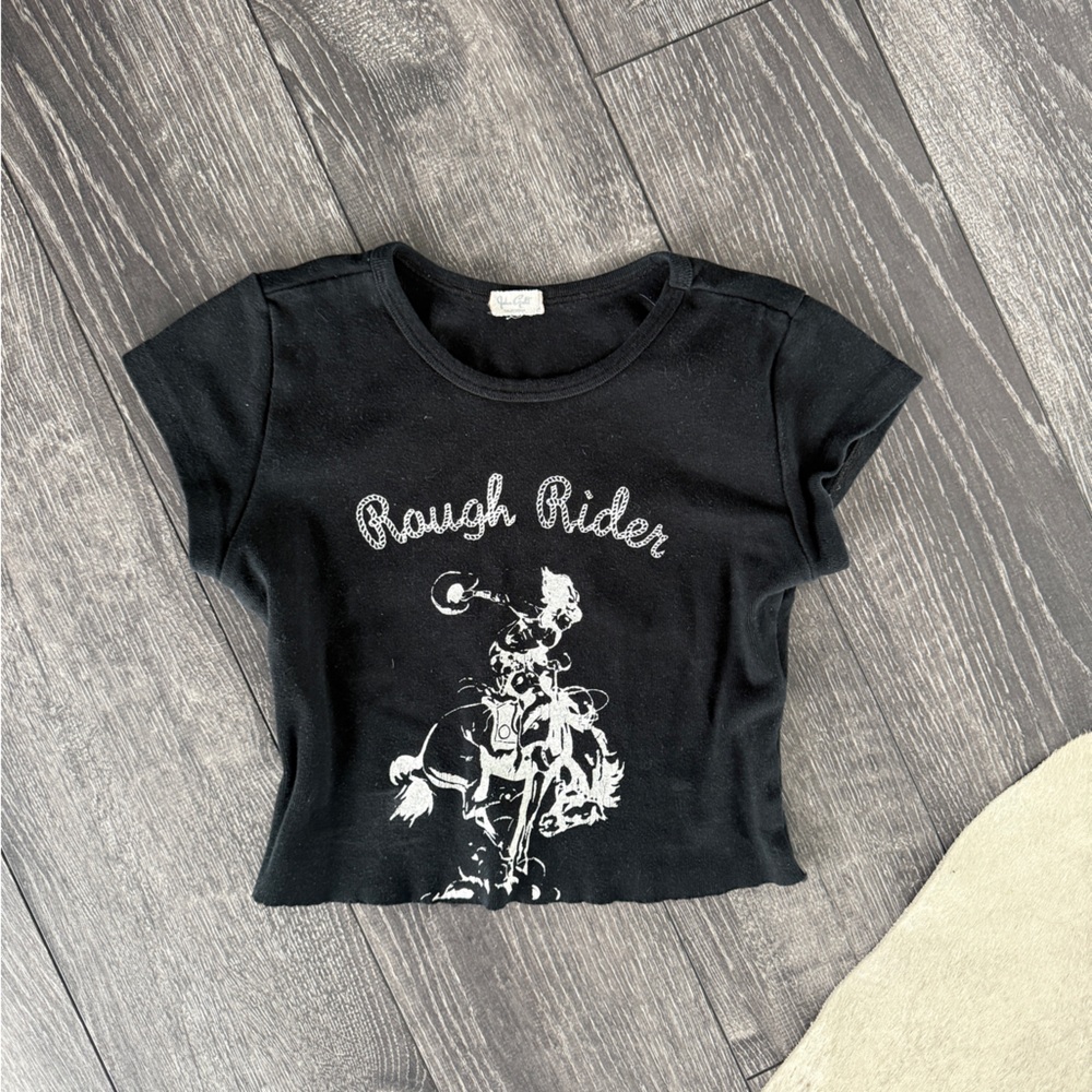 Brandy Melville cropped tee
